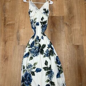 Floral Lace Trim Maxi Dress